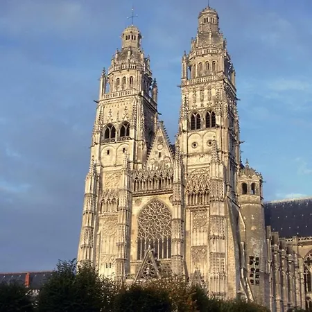 Bara 4- A 5 Min Du Centre